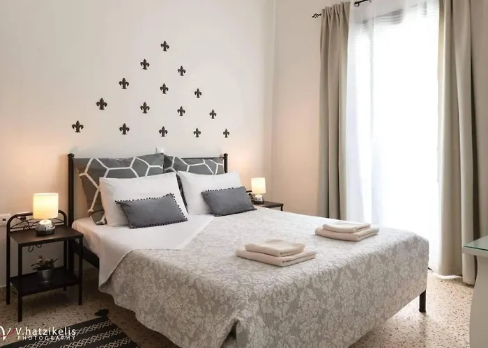 Aramis Boutique House